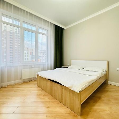 Grand Turan Comfort Two-Room Apartments Астана Экстерьер фото