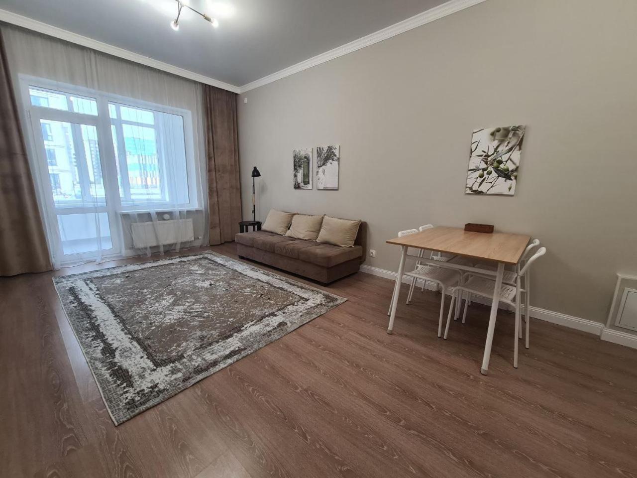 Grand Turan Comfort Two-Room Apartments Астана Экстерьер фото